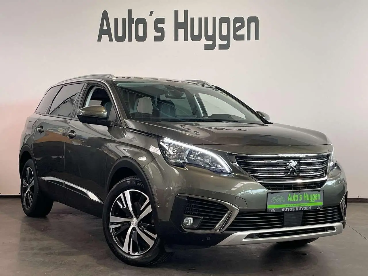 Photo 1 : Peugeot 5008 2019 Petrol