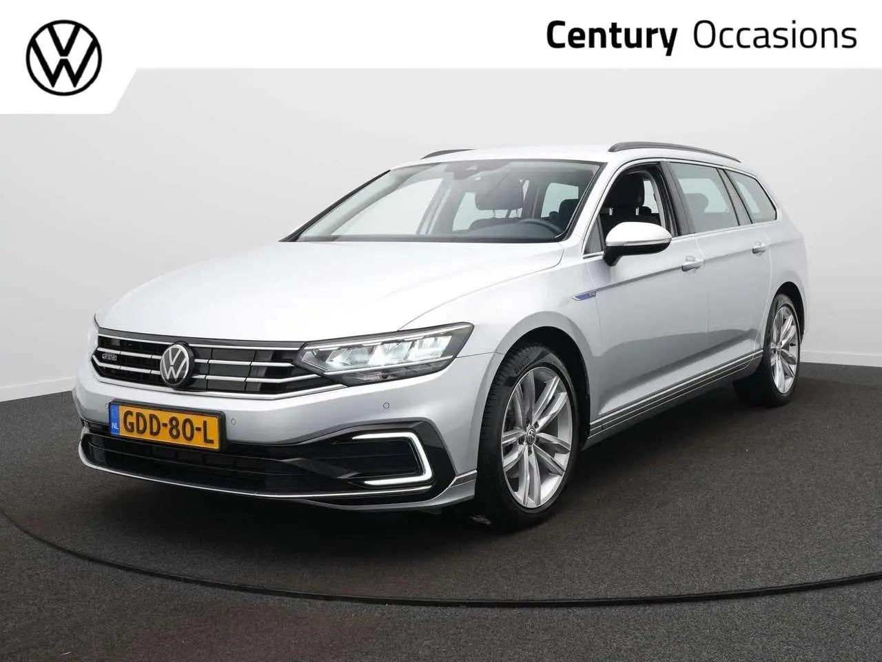 Photo 1 : Volkswagen Passat 2020 Hybride