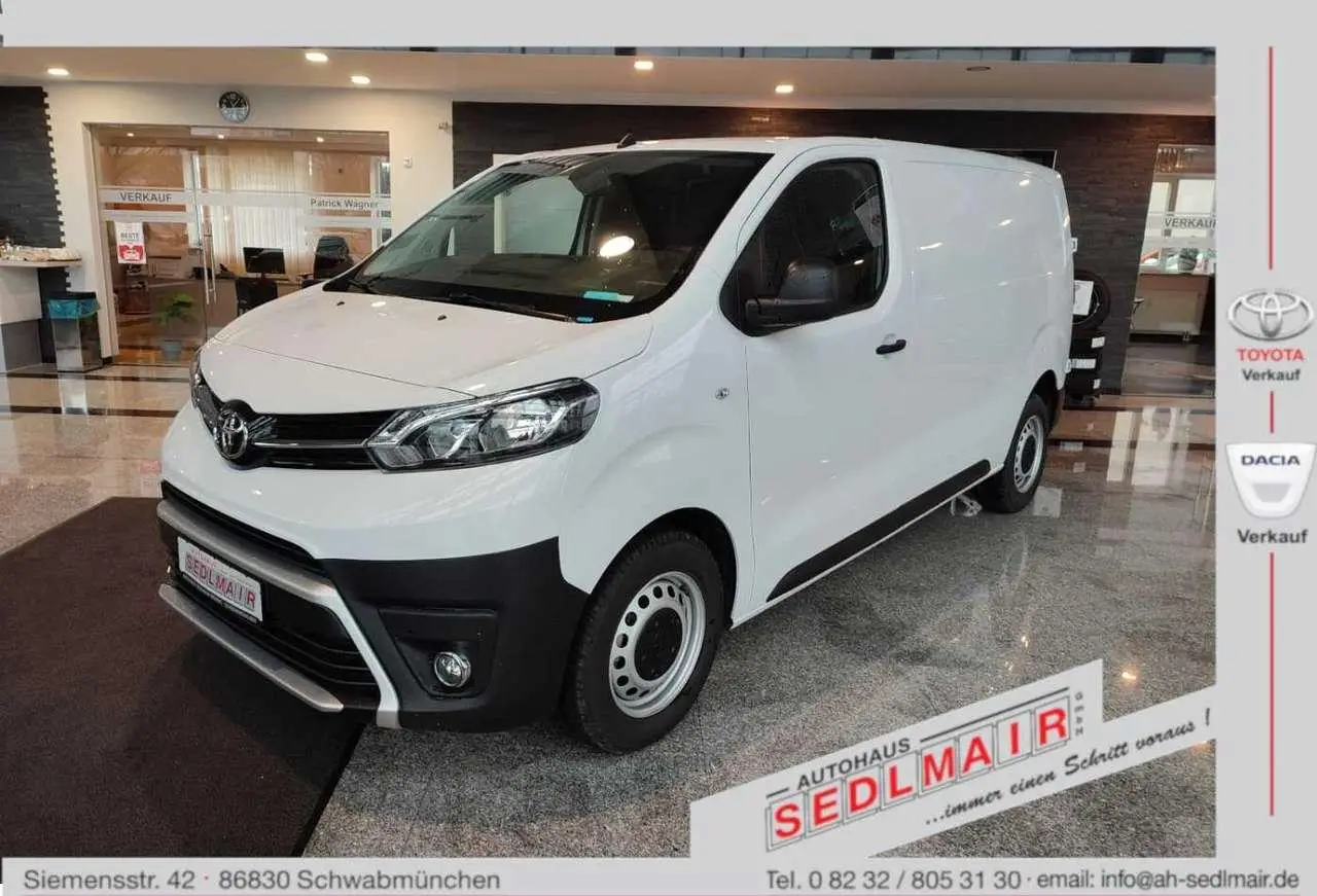 Photo 1 : Toyota Proace 2023 Diesel