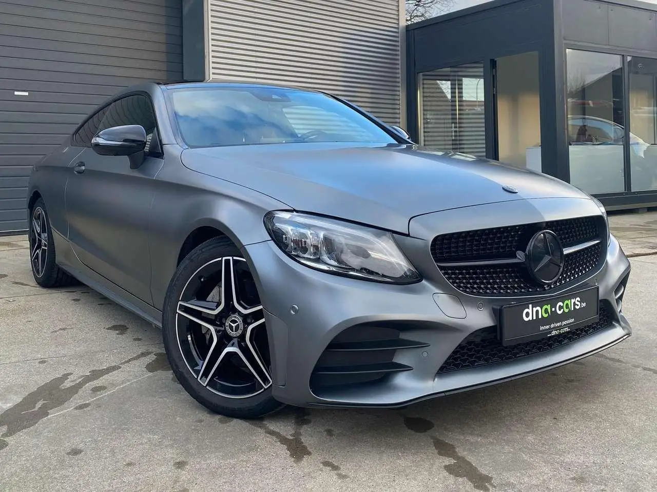 Photo 1 : Mercedes-benz Classe C 2019 Petrol