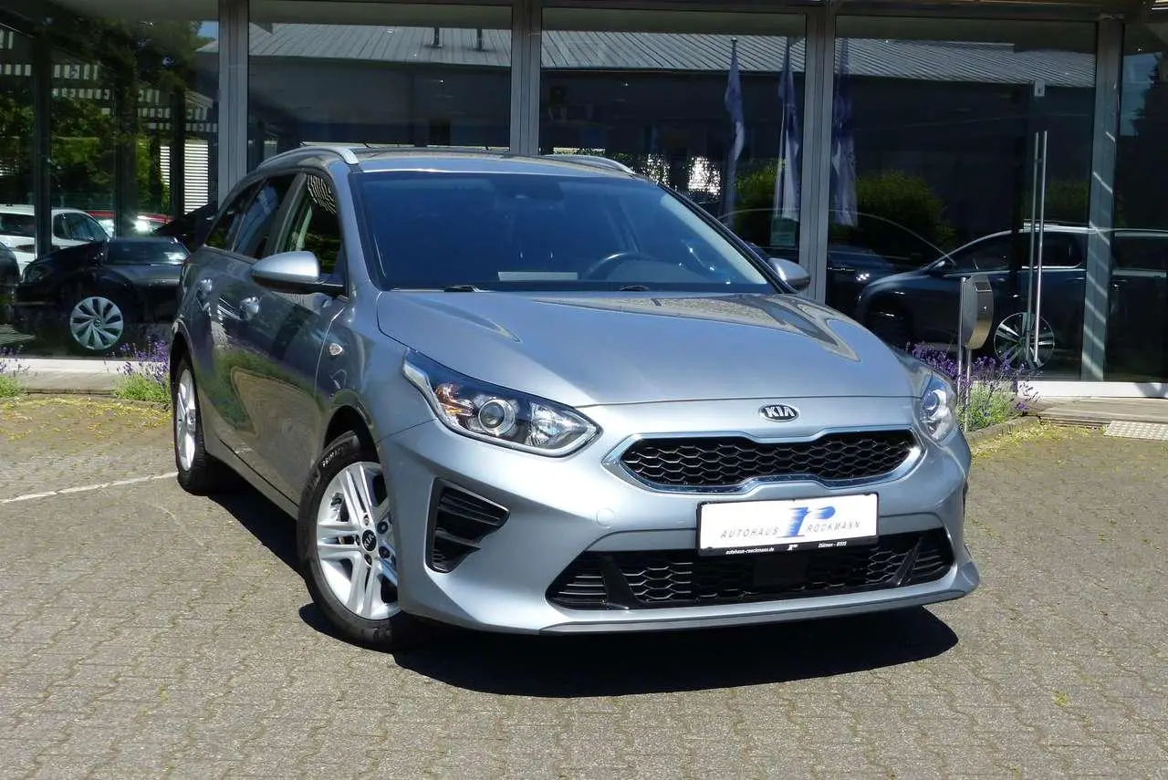 Photo 1 : Kia Ceed 2021 Petrol