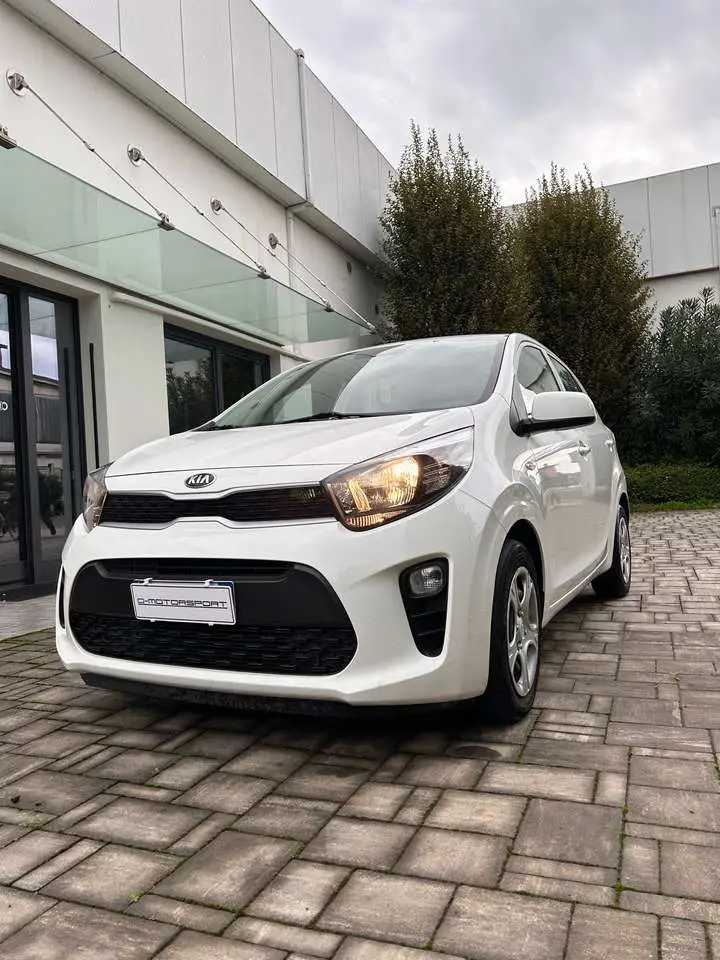 Photo 1 : Kia Picanto 2019 Petrol