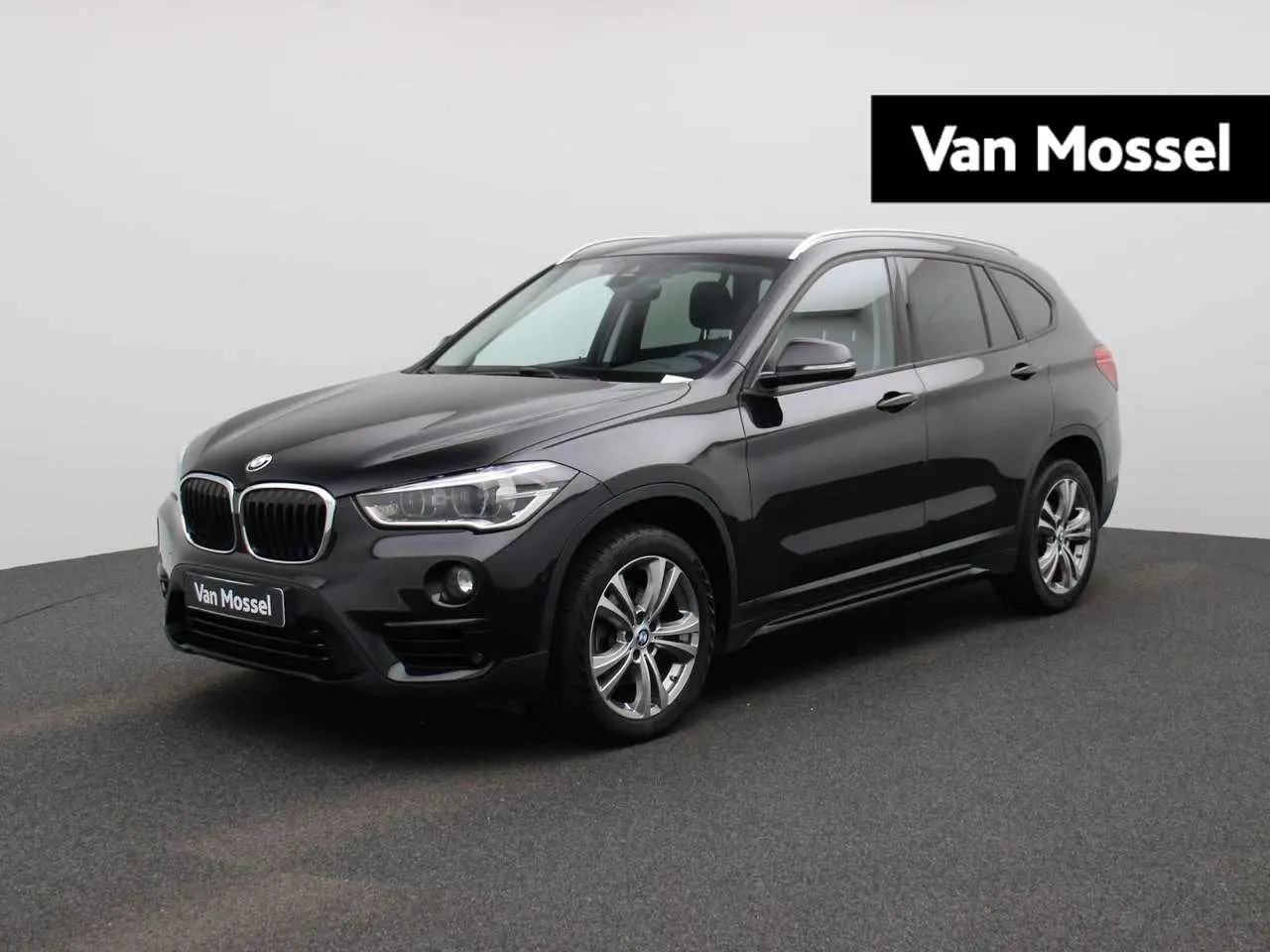 Photo 1 : Bmw X1 2019 Essence