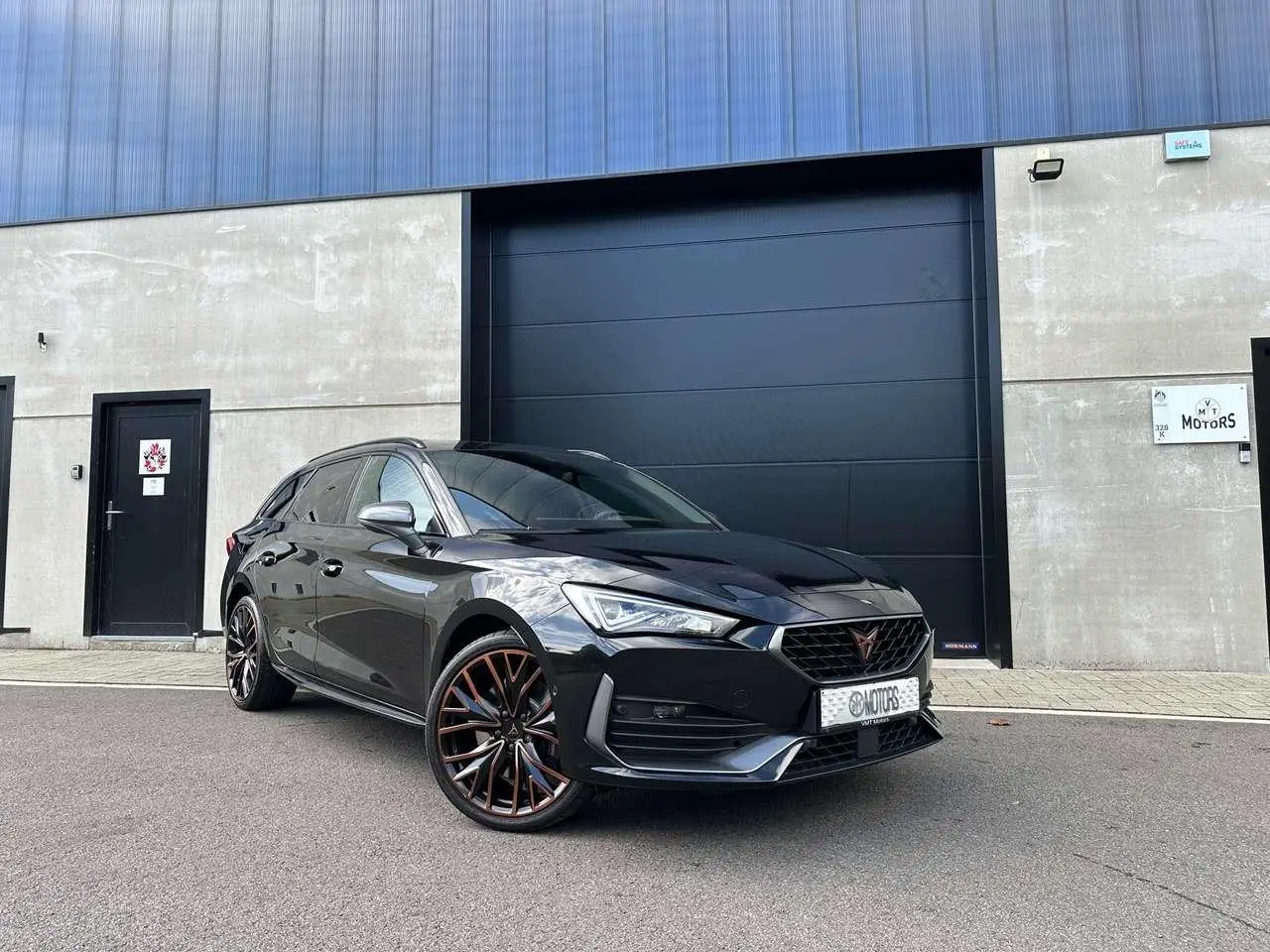 Photo 1 : Cupra Leon 2021 Hybride