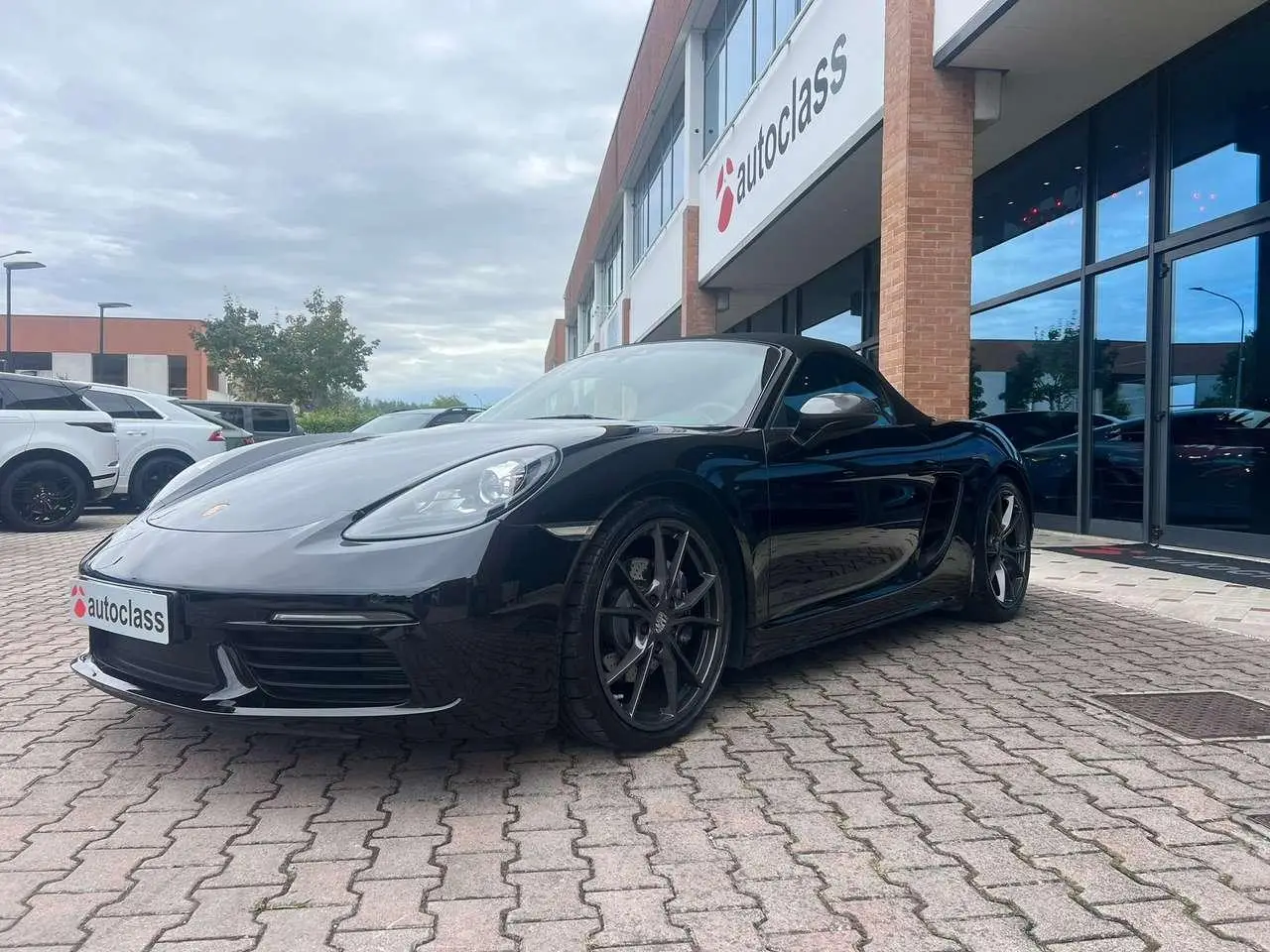 Photo 1 : Porsche Boxster 2020 Petrol