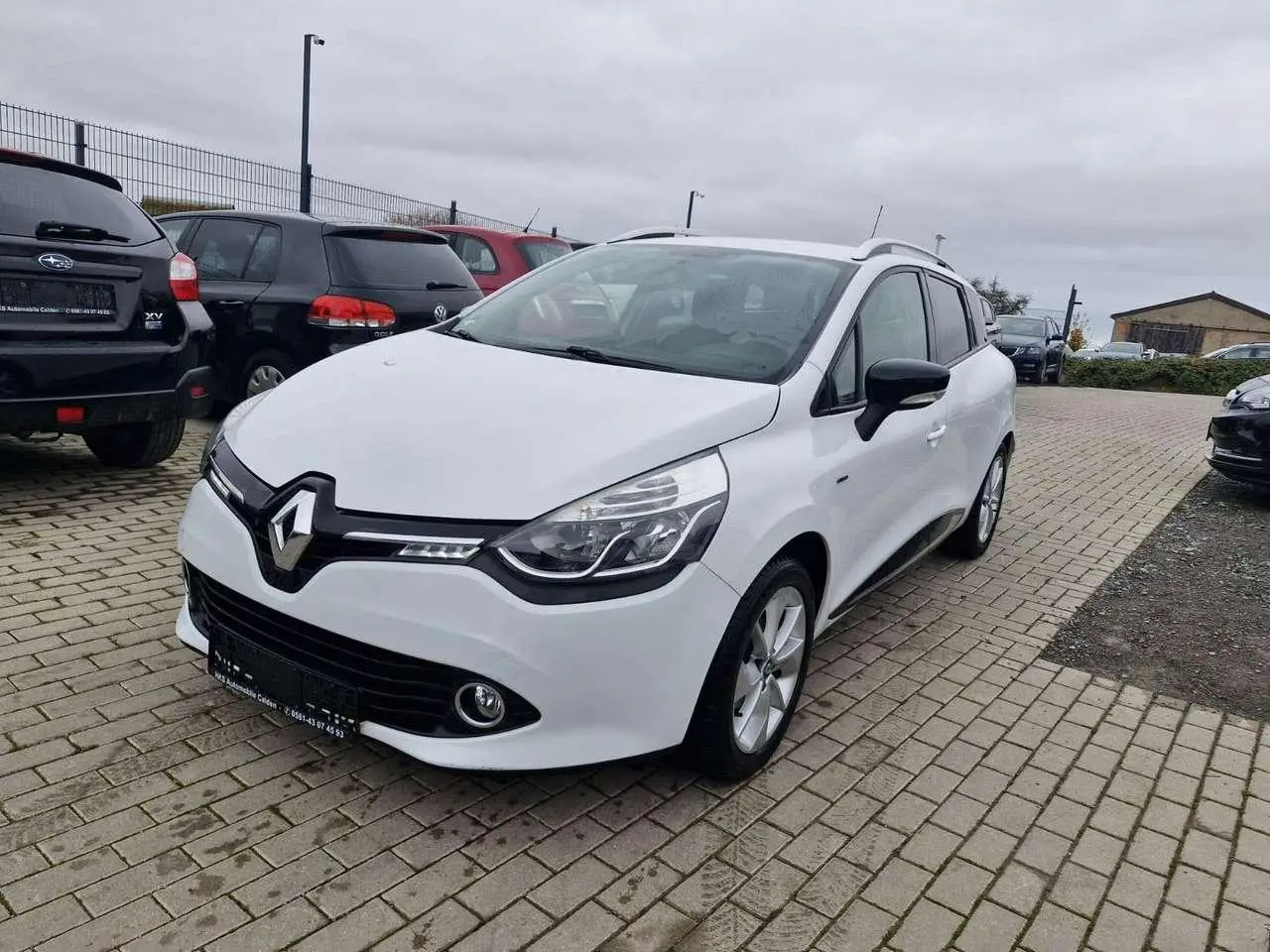 Photo 1 : Renault Clio 2015 Essence