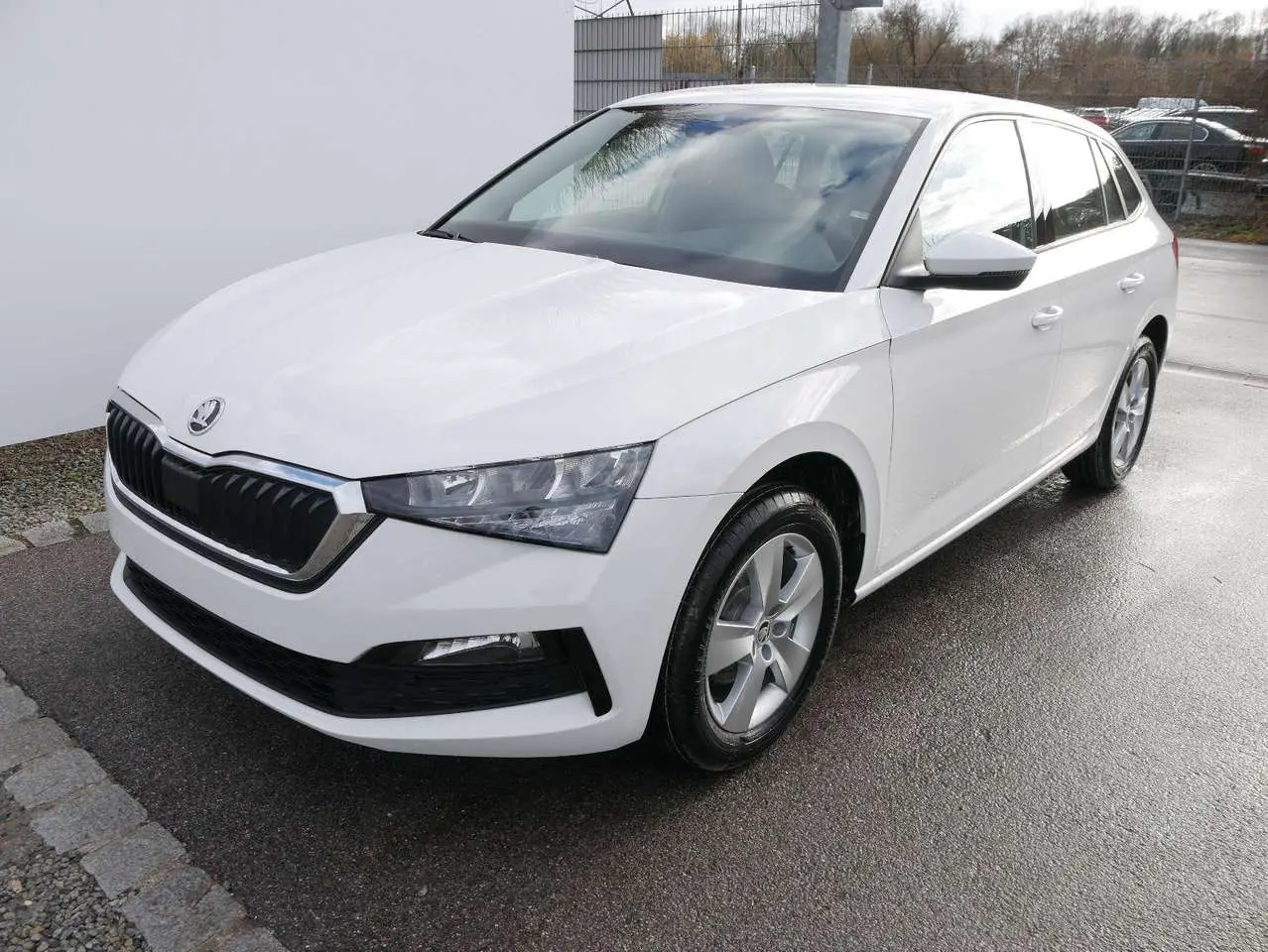 Photo 1 : Skoda Scala 2023 Essence