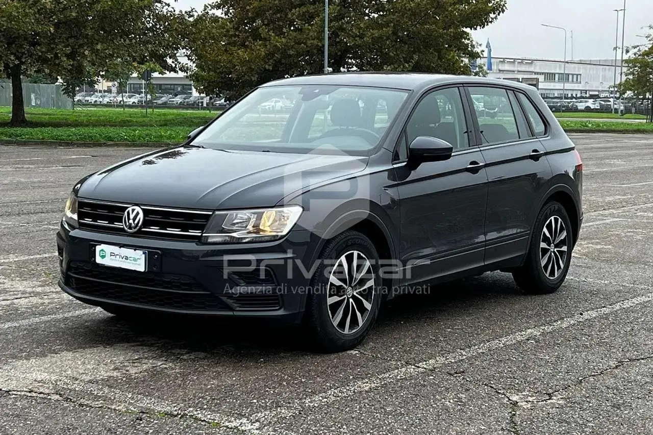 Photo 1 : Volkswagen Tiguan 2018 GPL