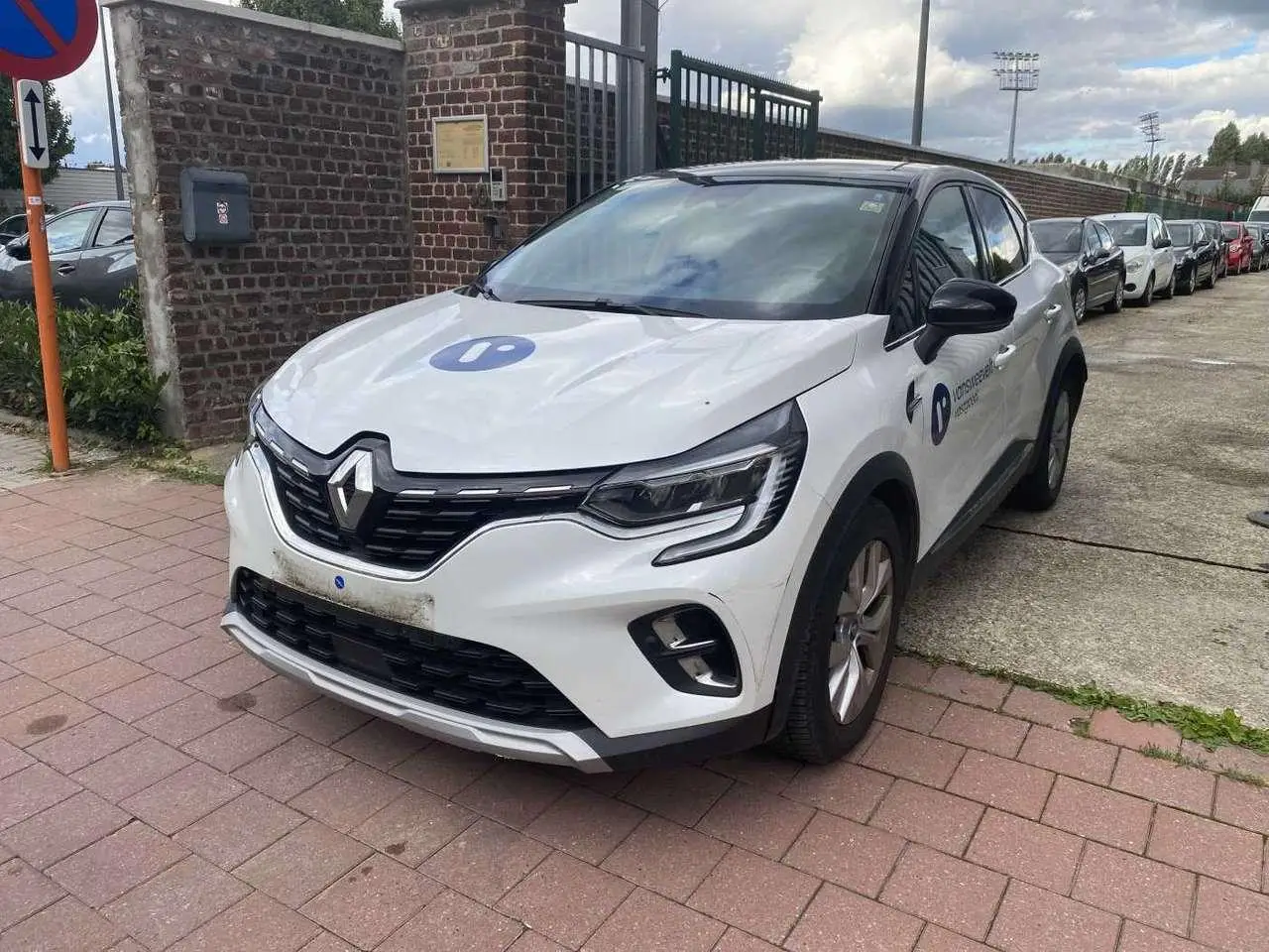 Photo 1 : Renault Captur 2020 Hybride