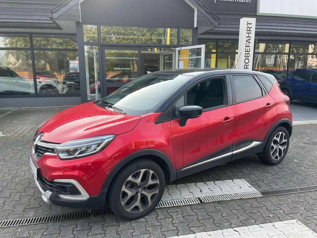 Photo 1 : Renault Captur 2017 Essence