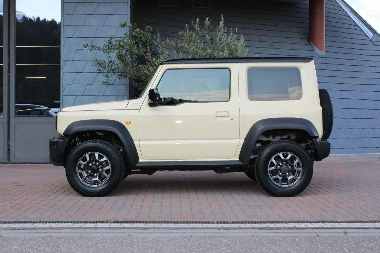 Photo 1 : Suzuki Jimny 2020 Essence