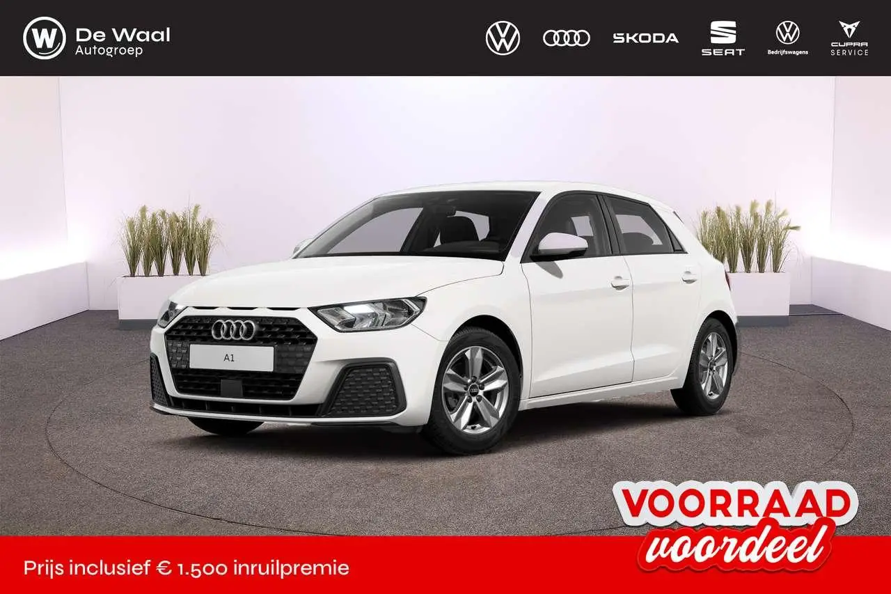 Photo 1 : Audi A1 2024 Essence