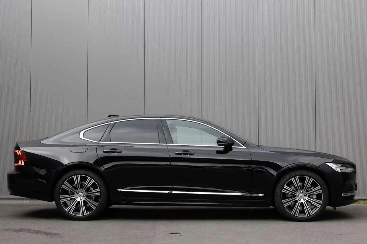 Photo 1 : Volvo S90 2024 Hybride