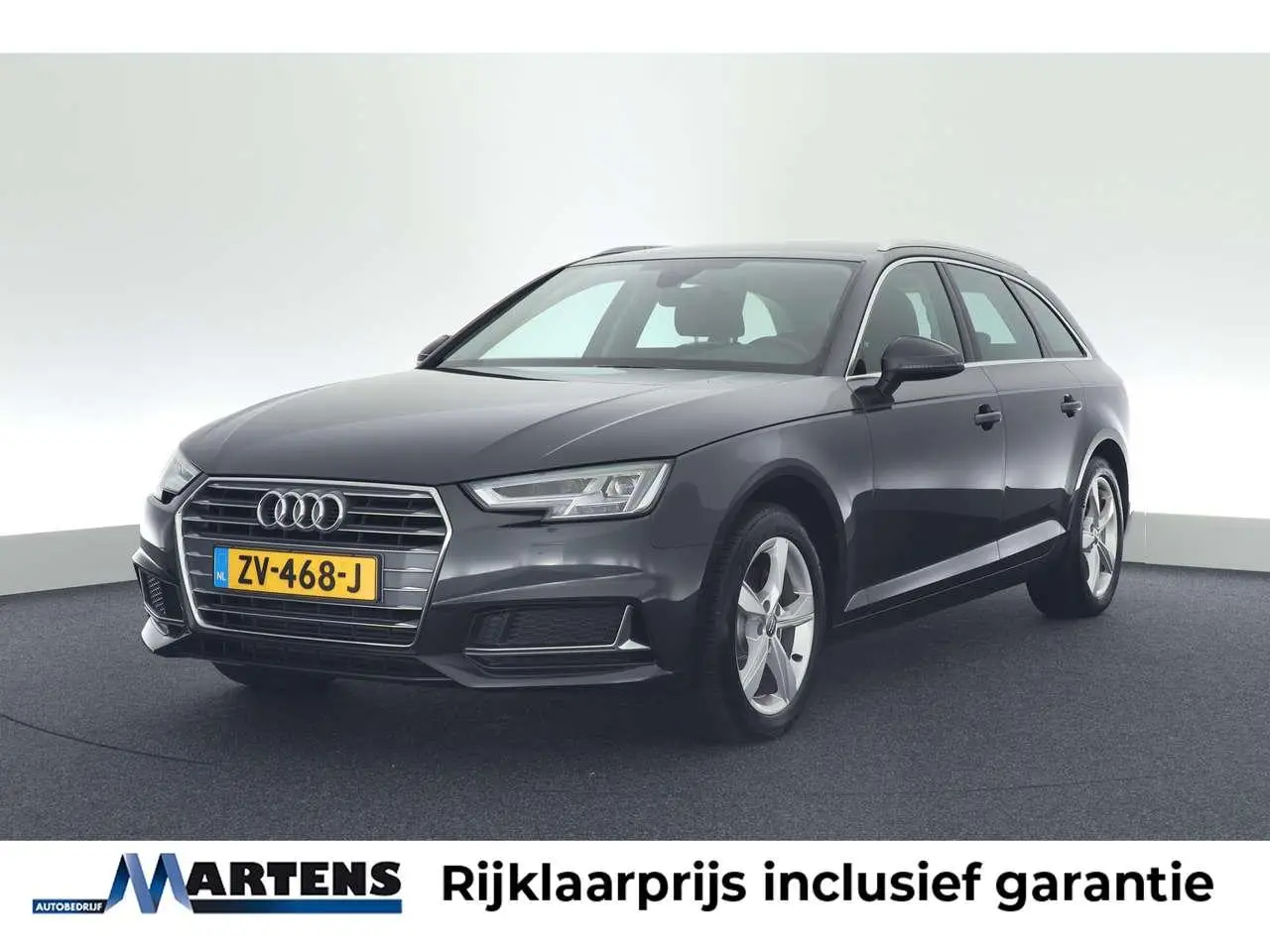 Photo 1 : Audi A4 2019 Essence