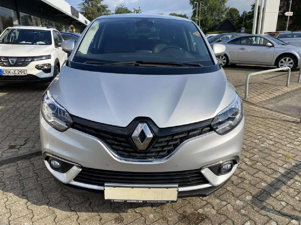 Photo 1 : Renault Scenic 2017 Diesel