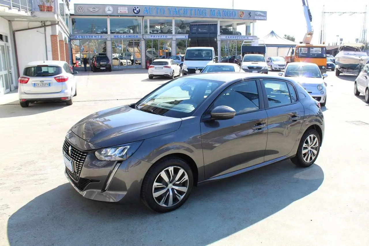 Photo 1 : Peugeot 208 2020 Petrol