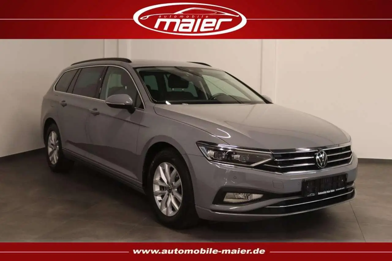 Photo 1 : Volkswagen Passat 2023 Diesel