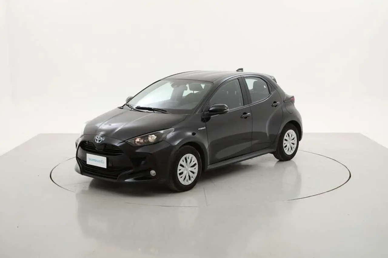 Photo 1 : Toyota Yaris 2021 Hybride