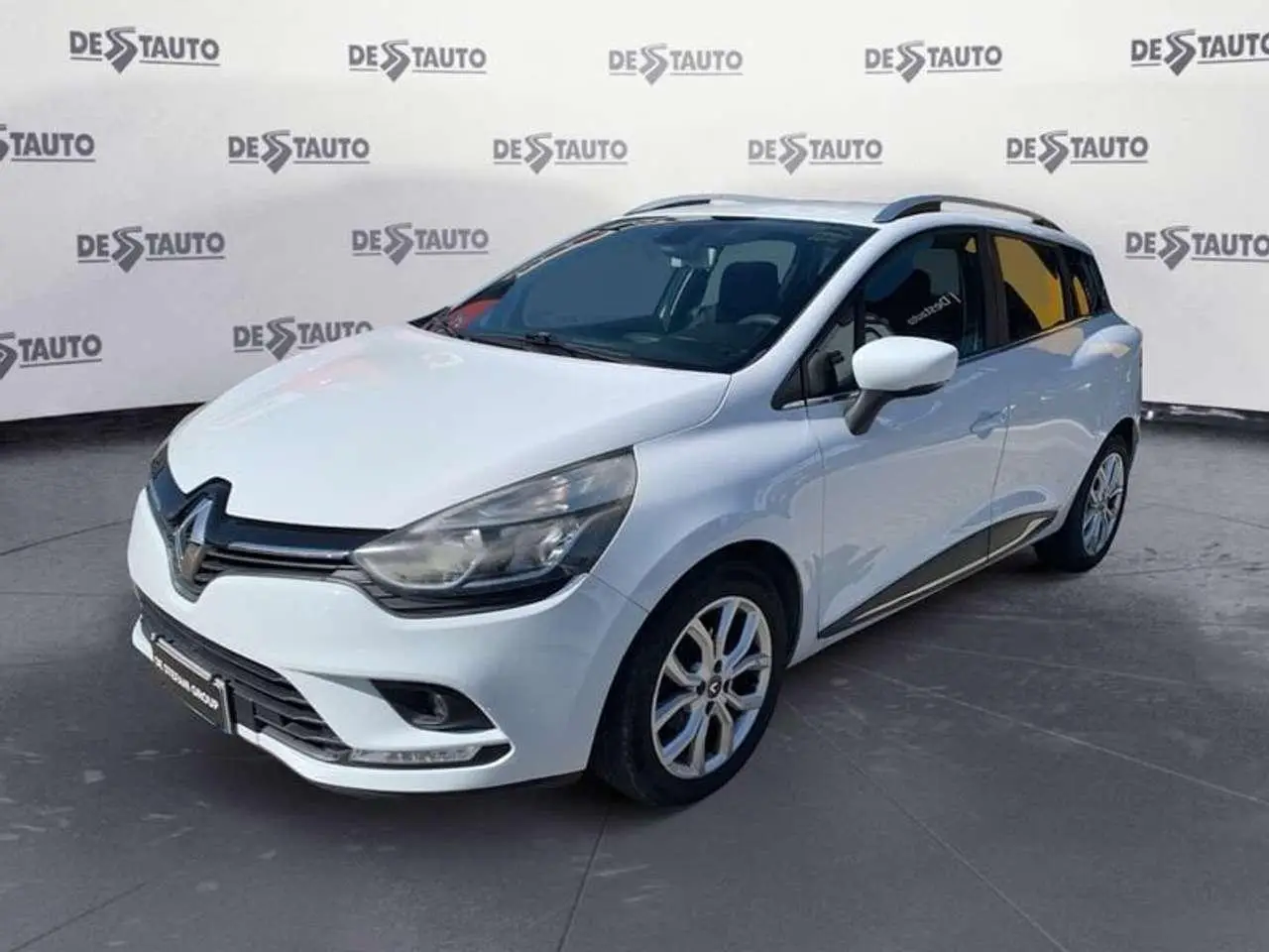 Photo 1 : Renault Clio 2016 Diesel