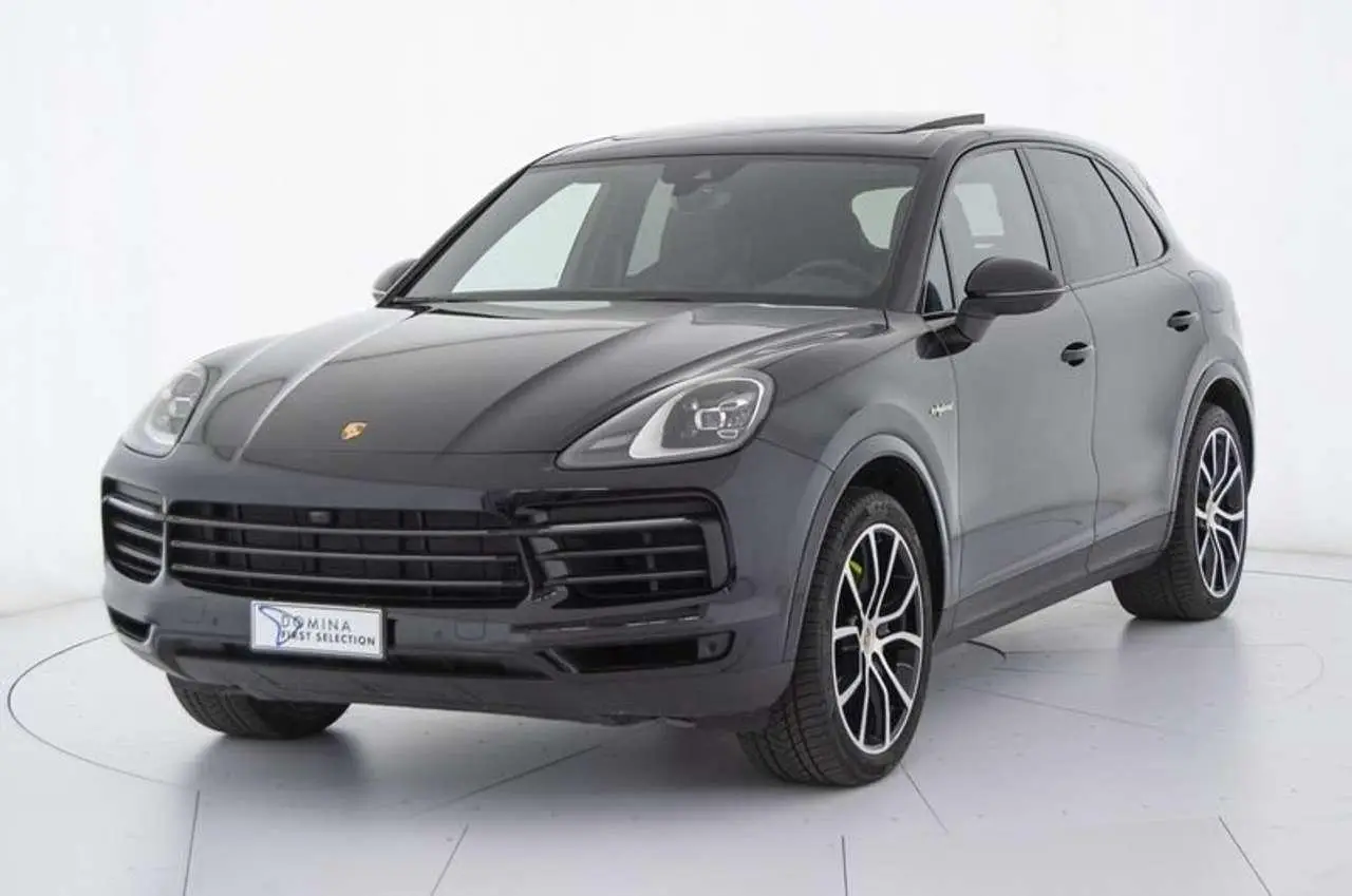 Photo 1 : Porsche Cayenne 2022 Hybrid