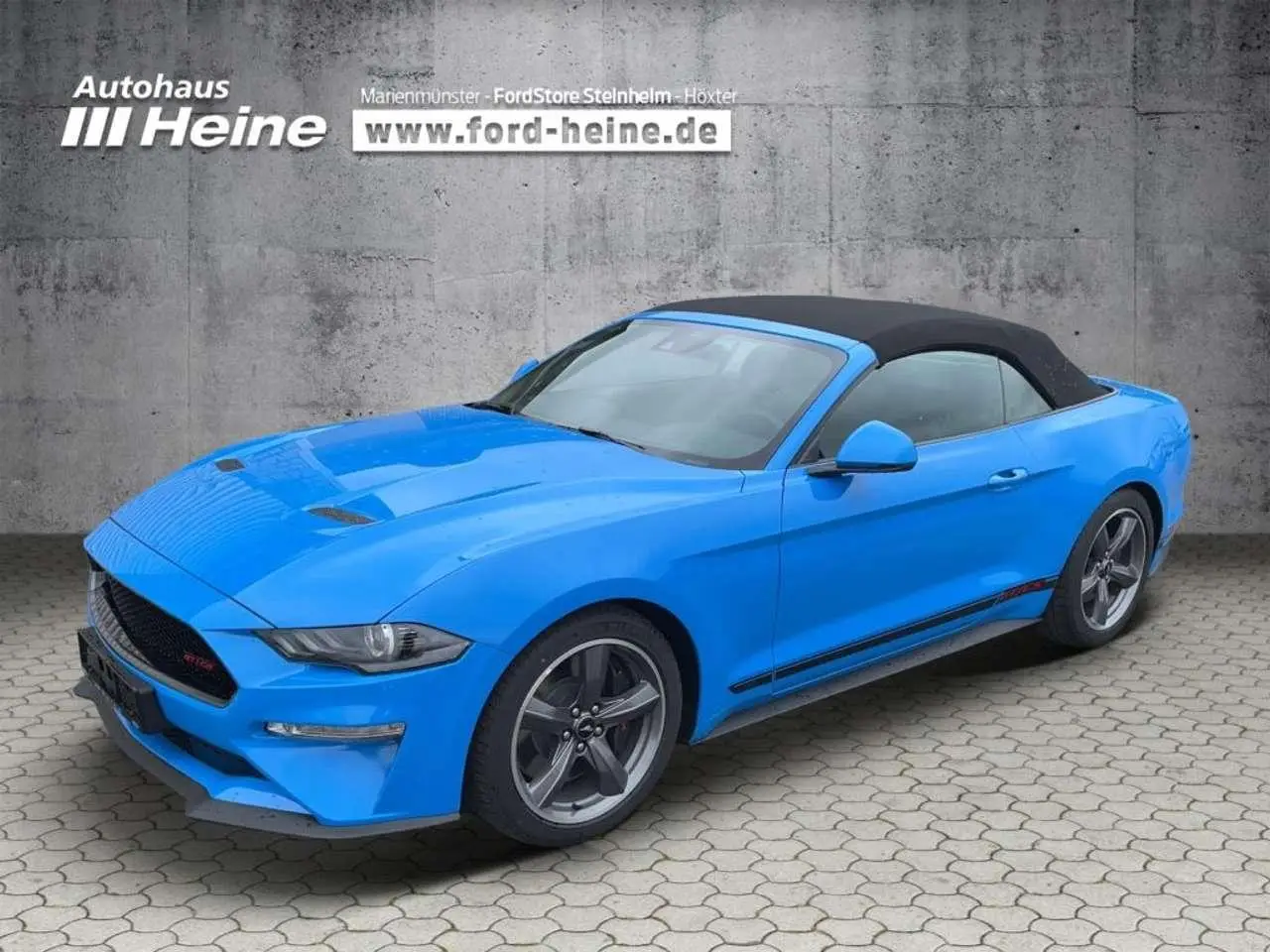 Photo 1 : Ford Mustang 2024 Essence