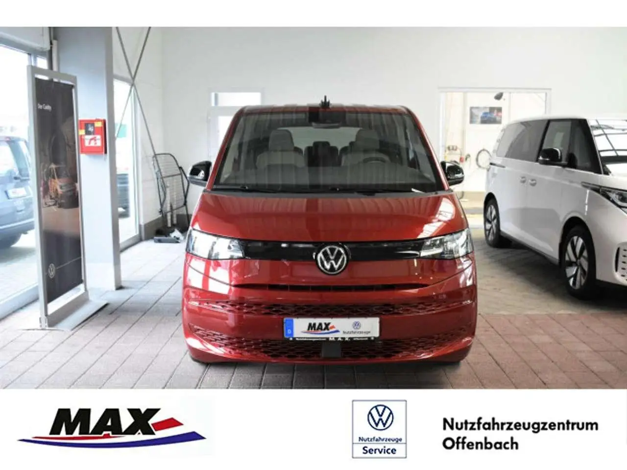 Photo 1 : Volkswagen T7 2024 Petrol