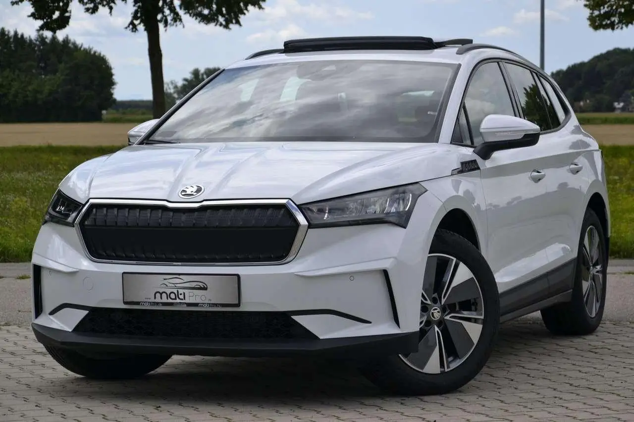 Photo 1 : Skoda Enyaq 2023 Electric