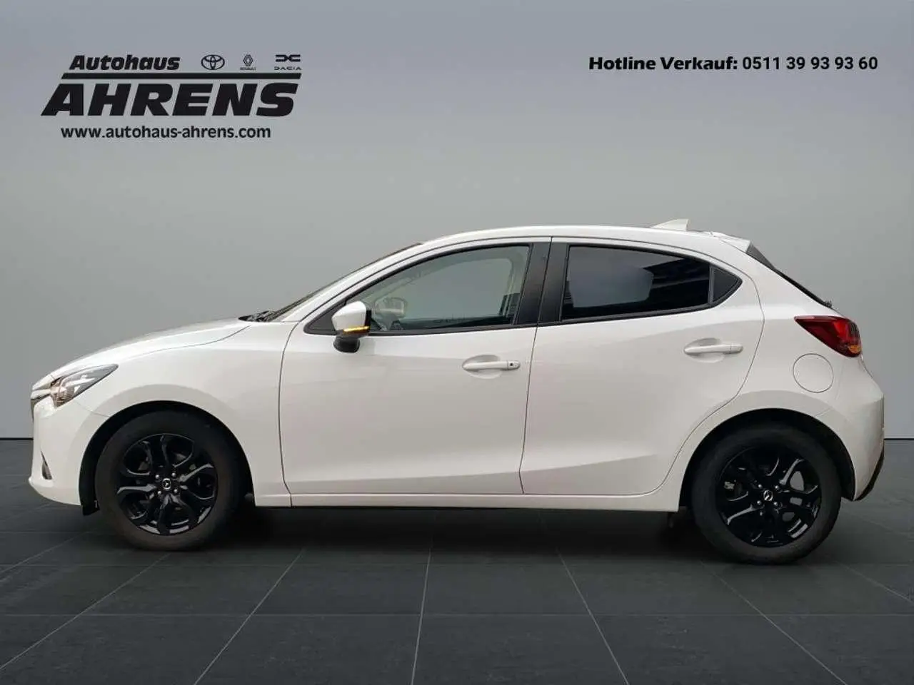 Photo 1 : Mazda 2 2019 Essence