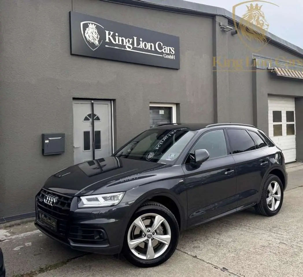 Photo 1 : Audi Q5 2020 Diesel