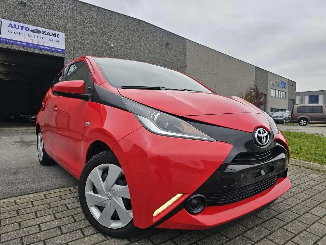 Photo 1 : Toyota Aygo 2016 Petrol