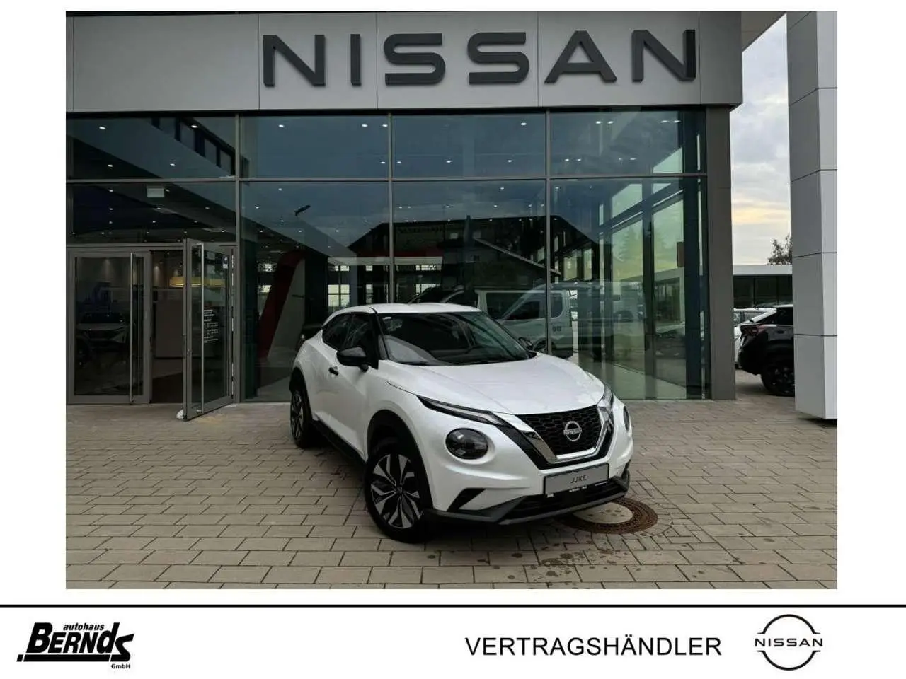 Photo 1 : Nissan Juke 2024 Petrol