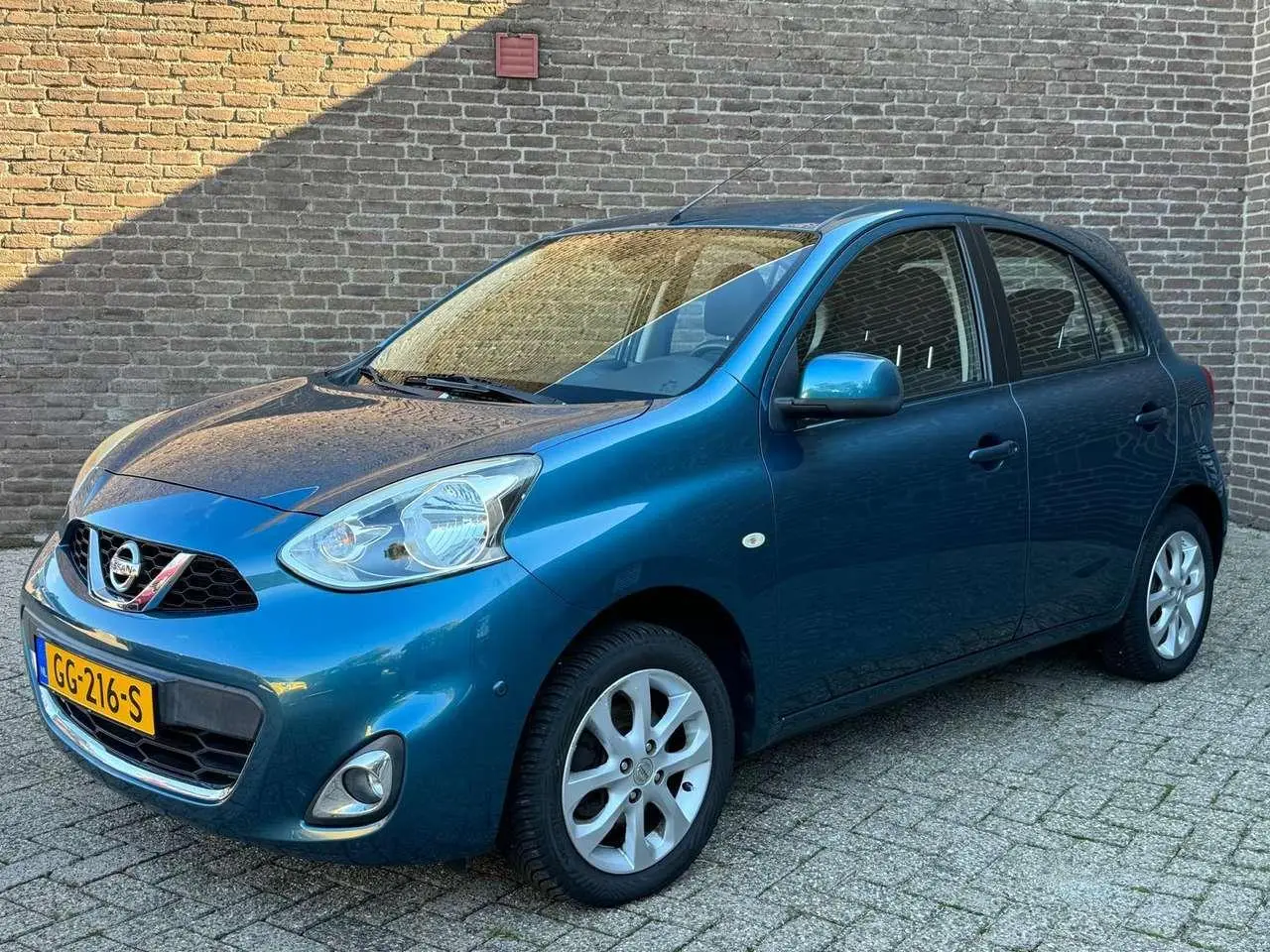 Photo 1 : Nissan Micra 2015 Petrol