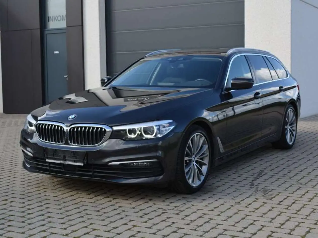 Photo 1 : Bmw Serie 5 2019 Petrol