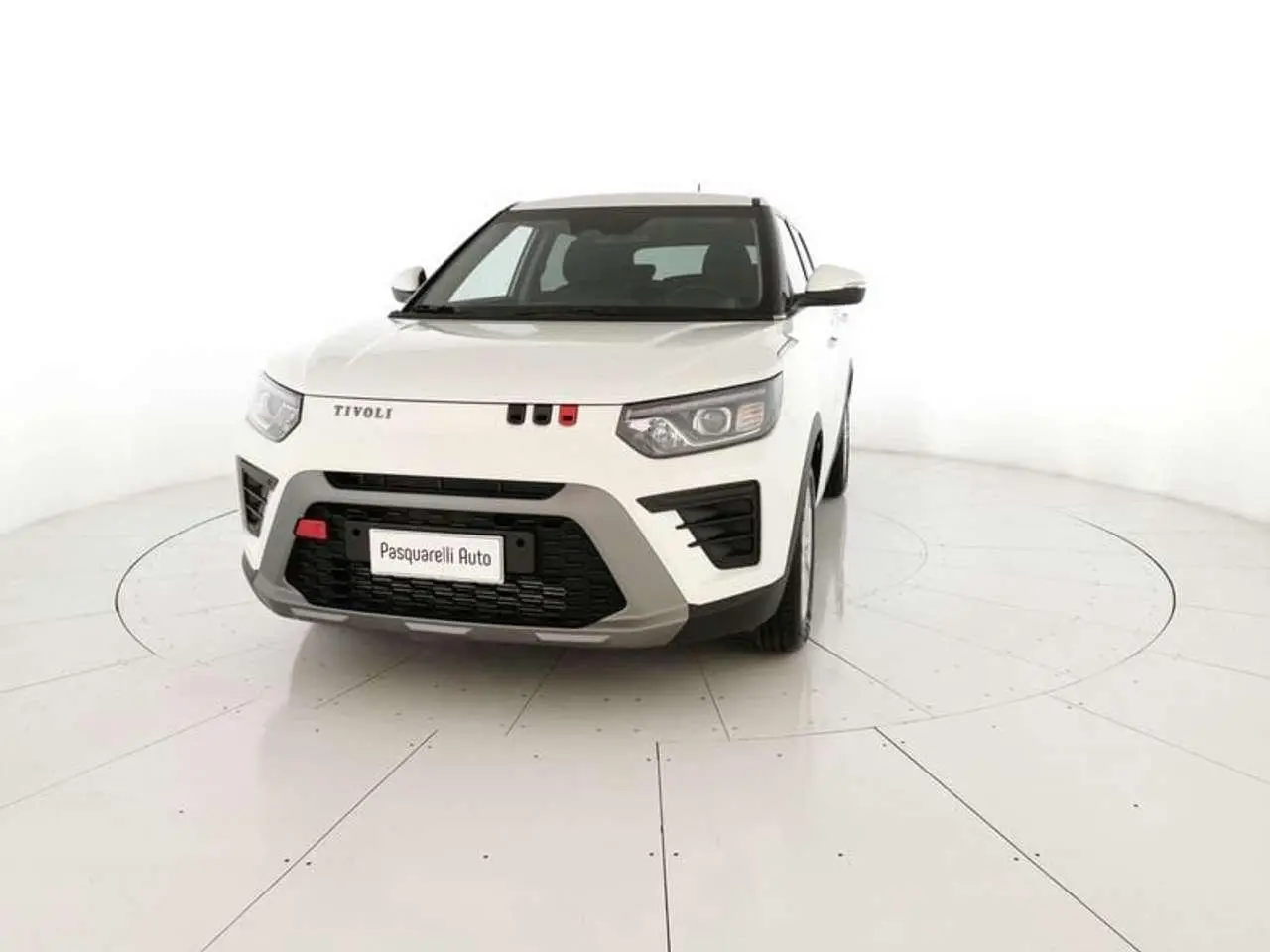 Photo 1 : Ssangyong Tivoli 2023 Petrol