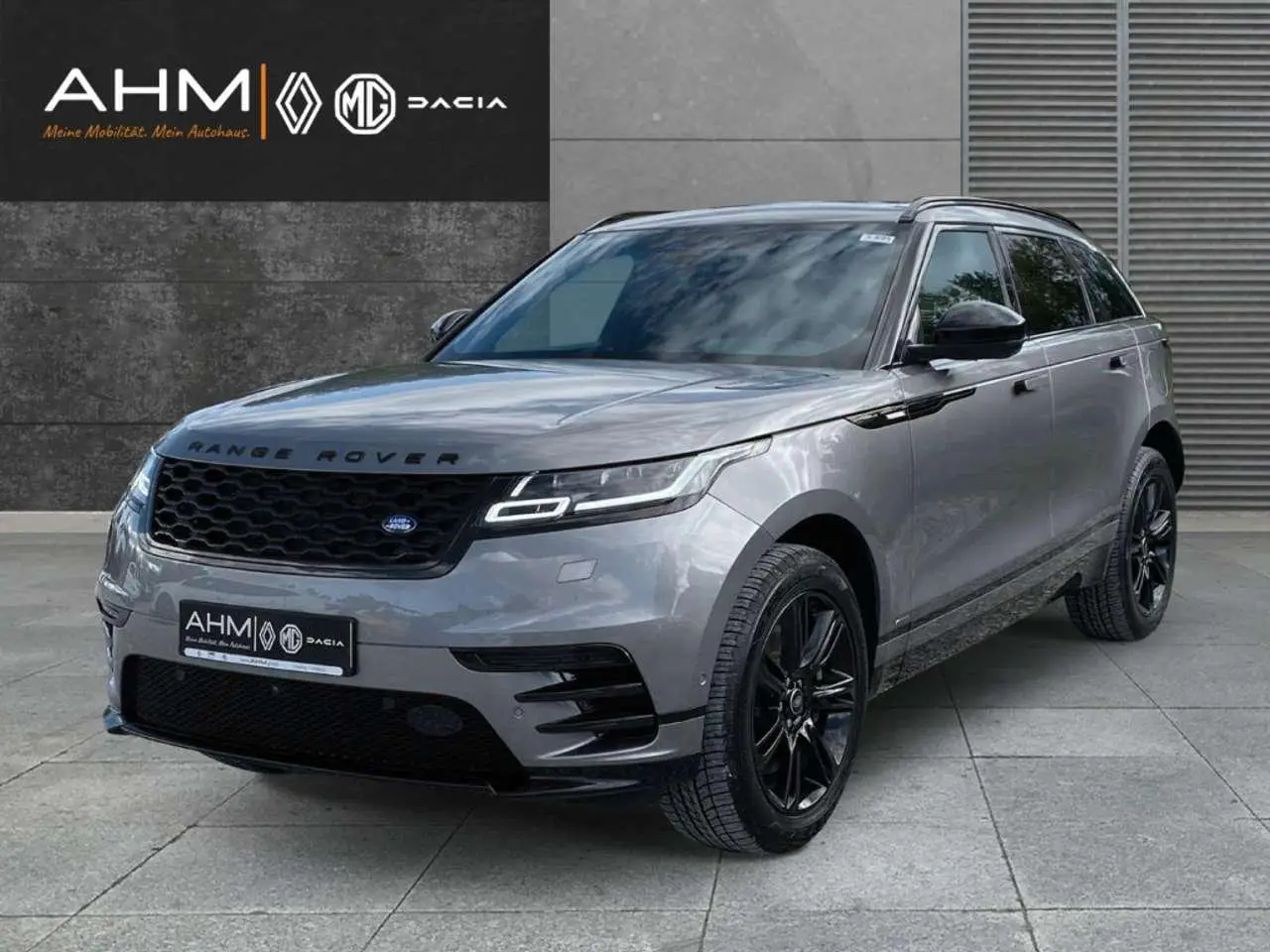 Photo 1 : Land Rover Range Rover Velar 2021 Hybrid