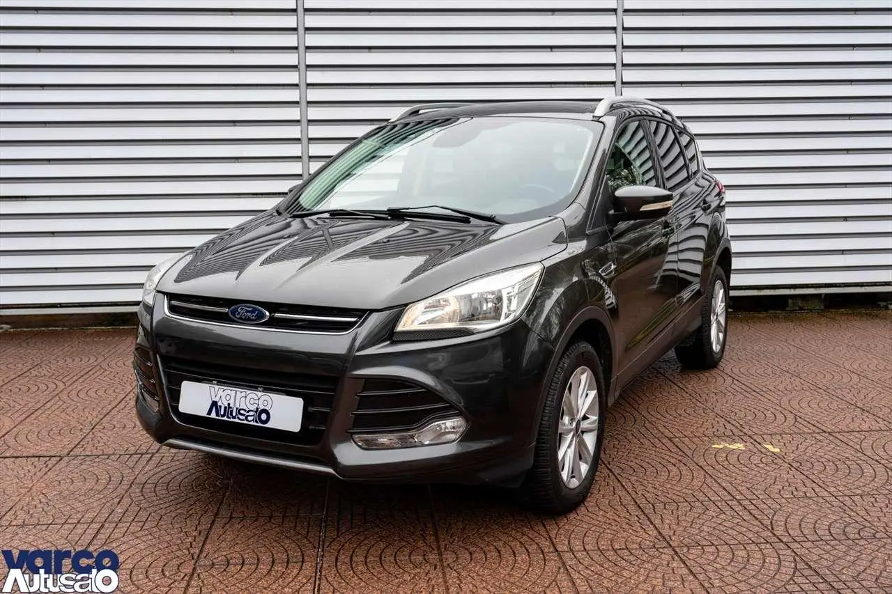 Photo 1 : Ford Kuga 2015 Diesel