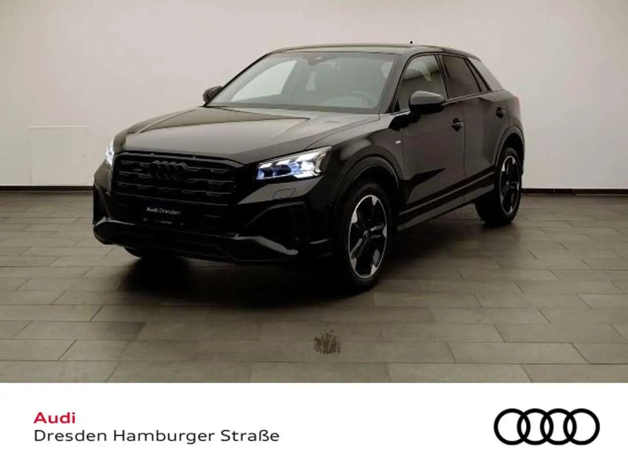 Photo 1 : Audi Q2 2024 Essence