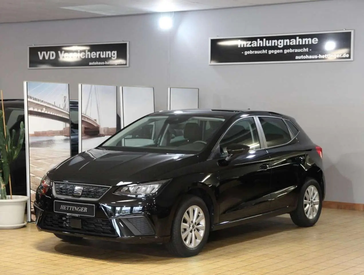 Photo 1 : Seat Ibiza 2023 Petrol