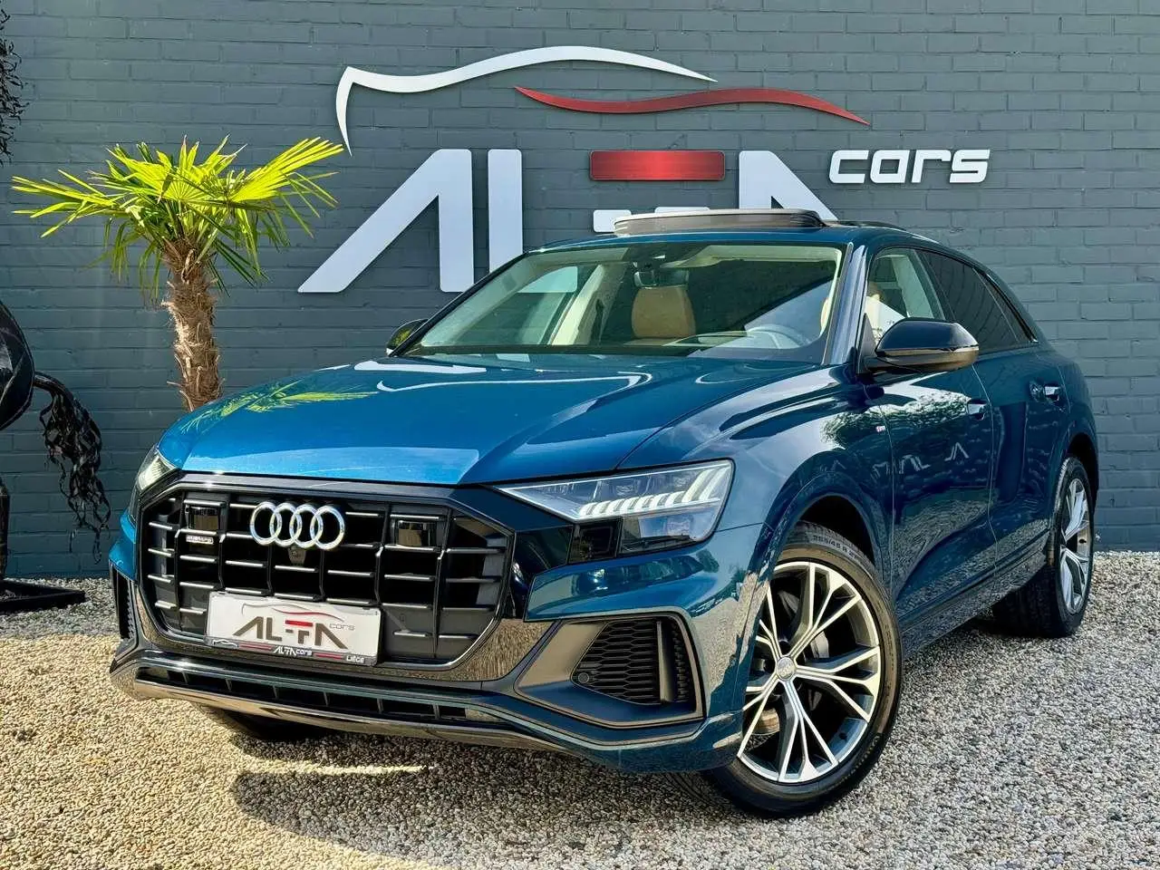 Photo 1 : Audi Q8 2019 Diesel