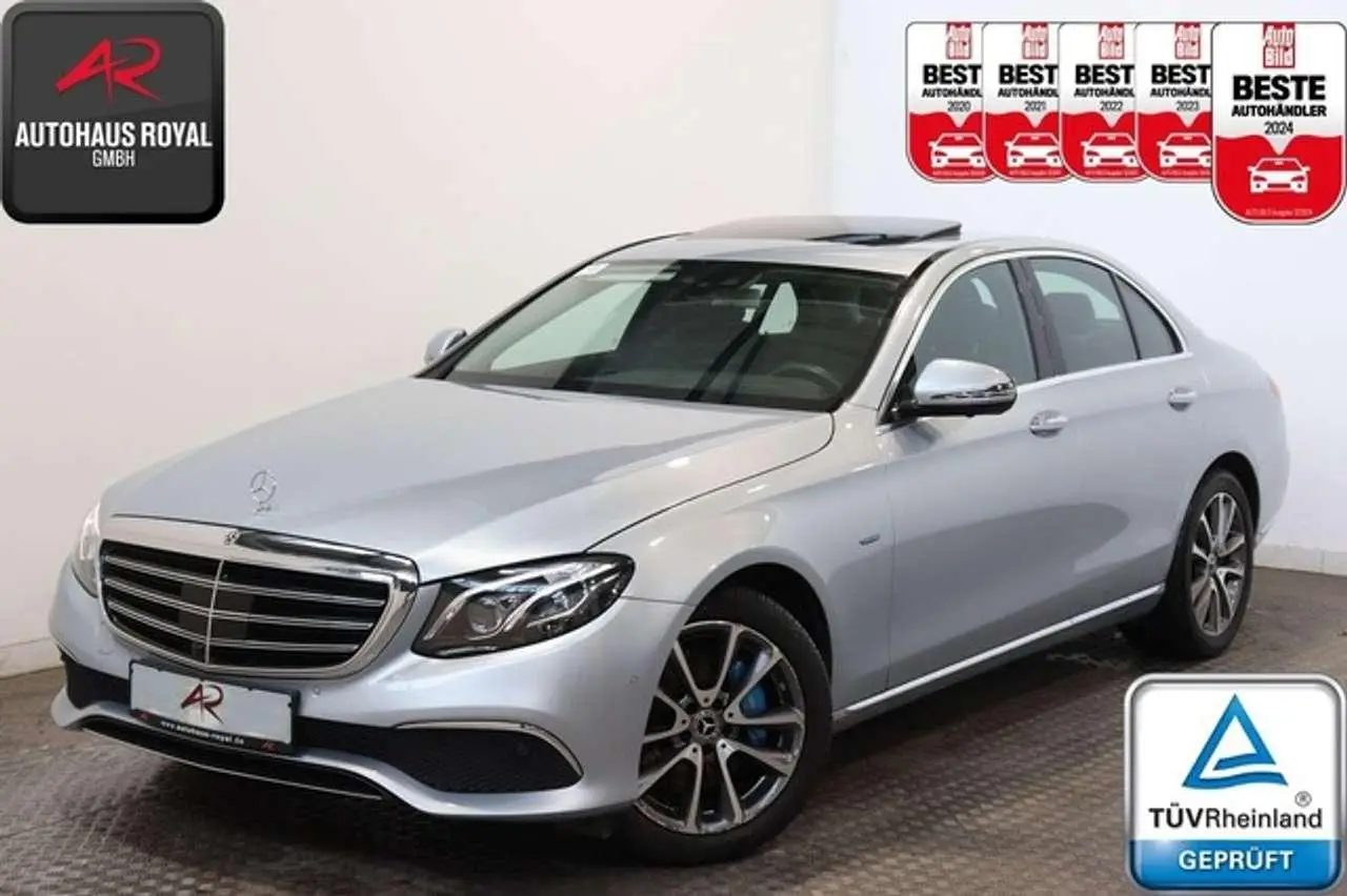 Photo 1 : Mercedes-benz Classe E 2018 Hybride