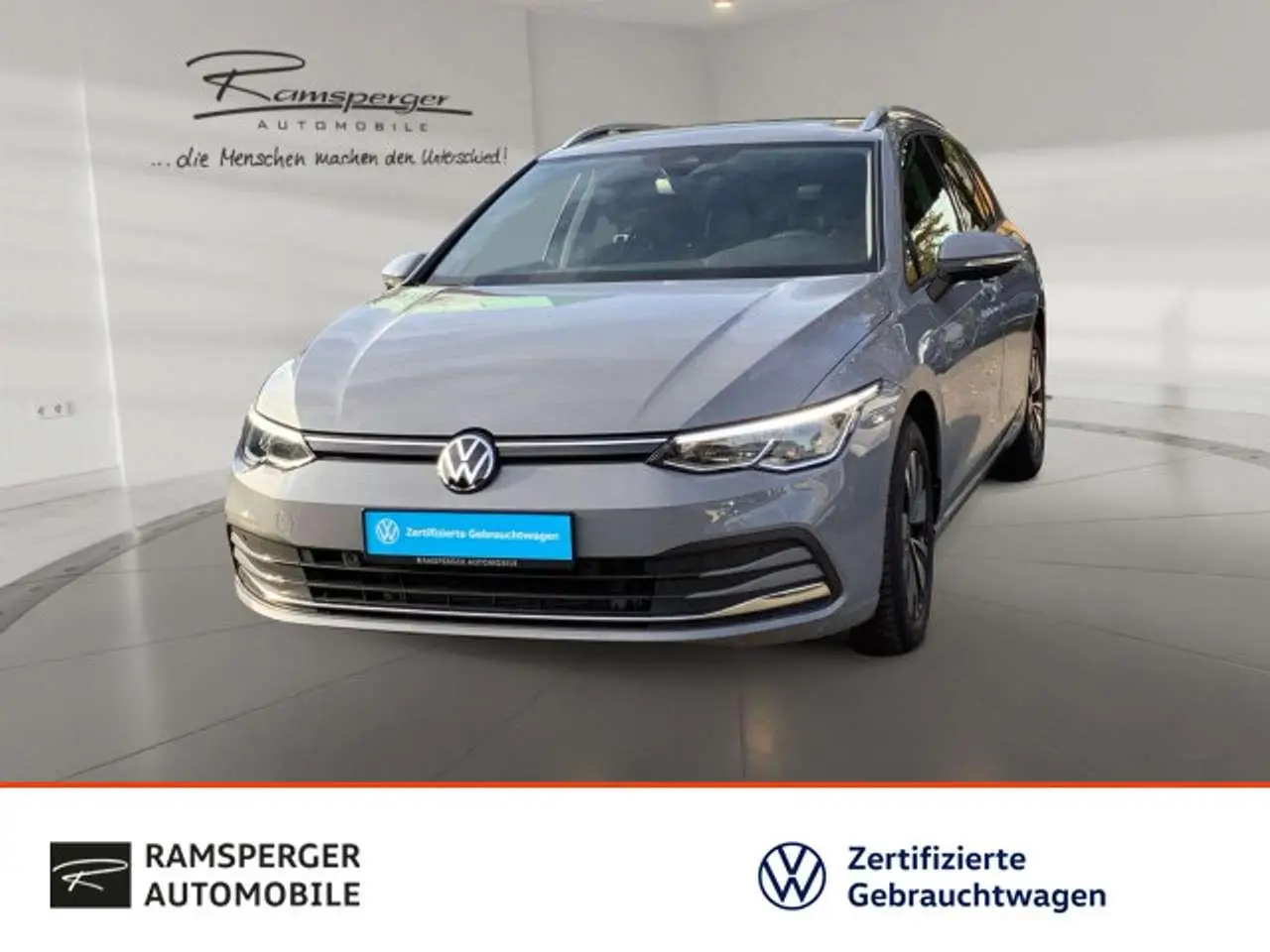 Photo 1 : Volkswagen Golf 2023 Essence