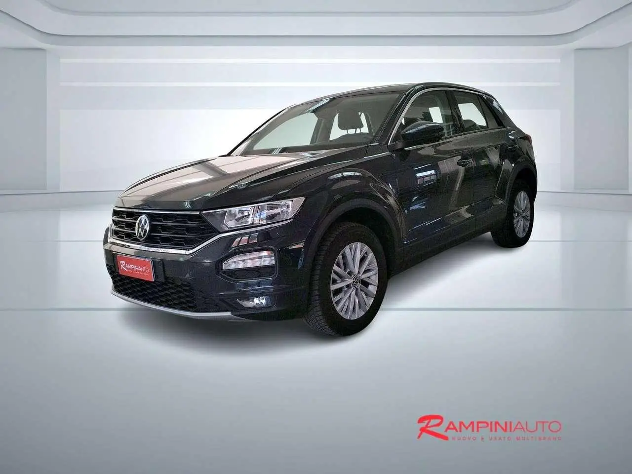 Photo 1 : Volkswagen T-roc 2022 Essence