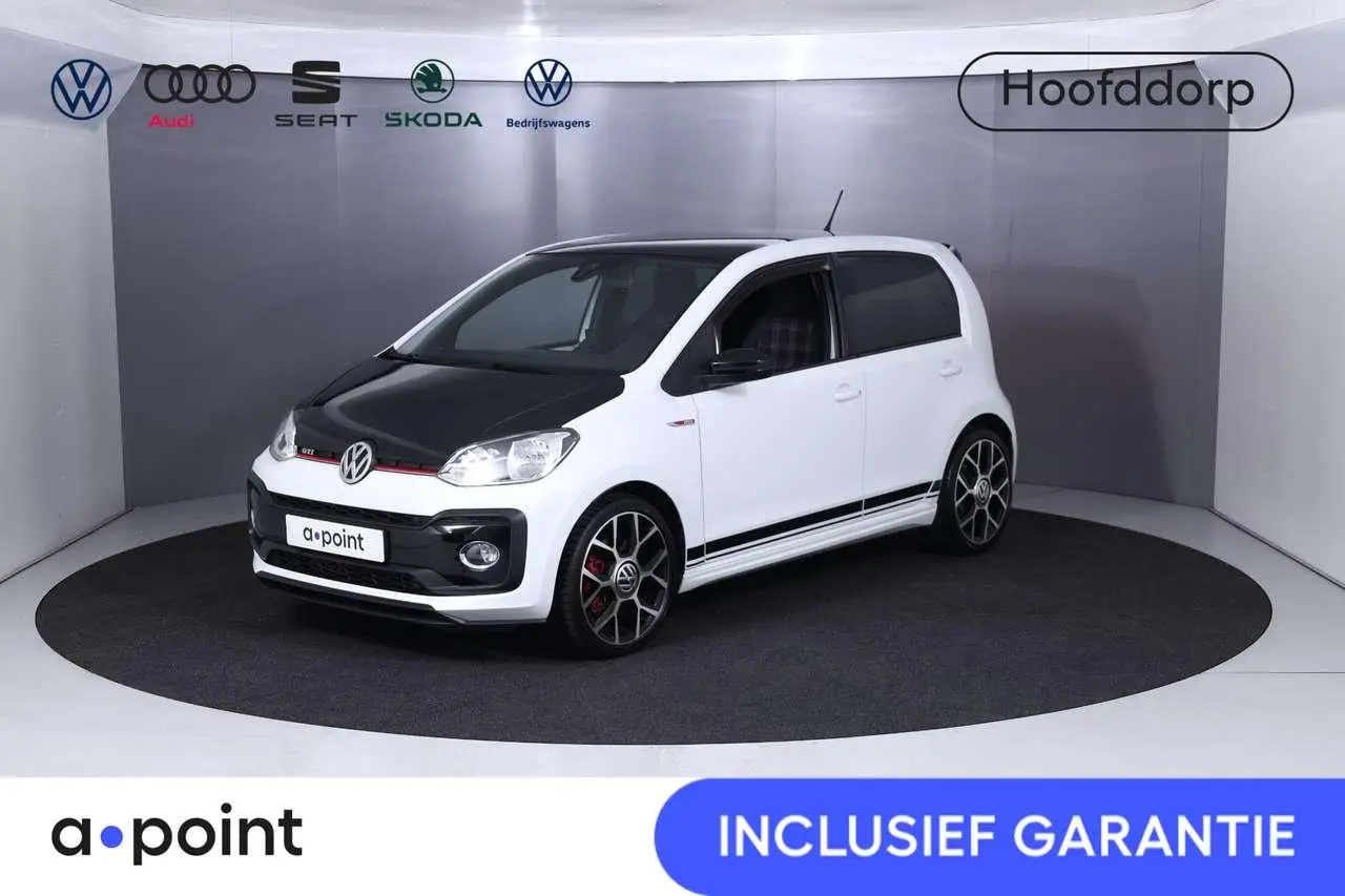 Photo 1 : Volkswagen Up! 2019 Petrol