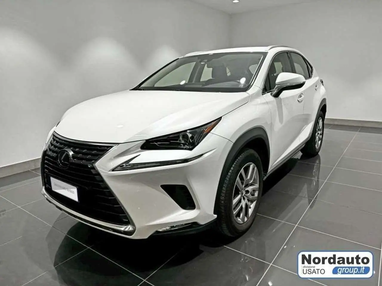 Photo 1 : Lexus Nx 2020 Hybrid