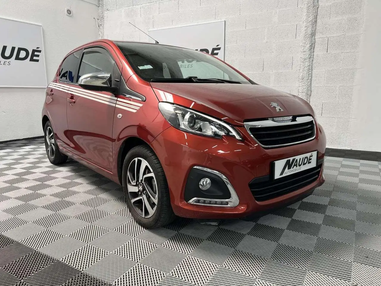 Photo 1 : Peugeot 108 2019 Essence