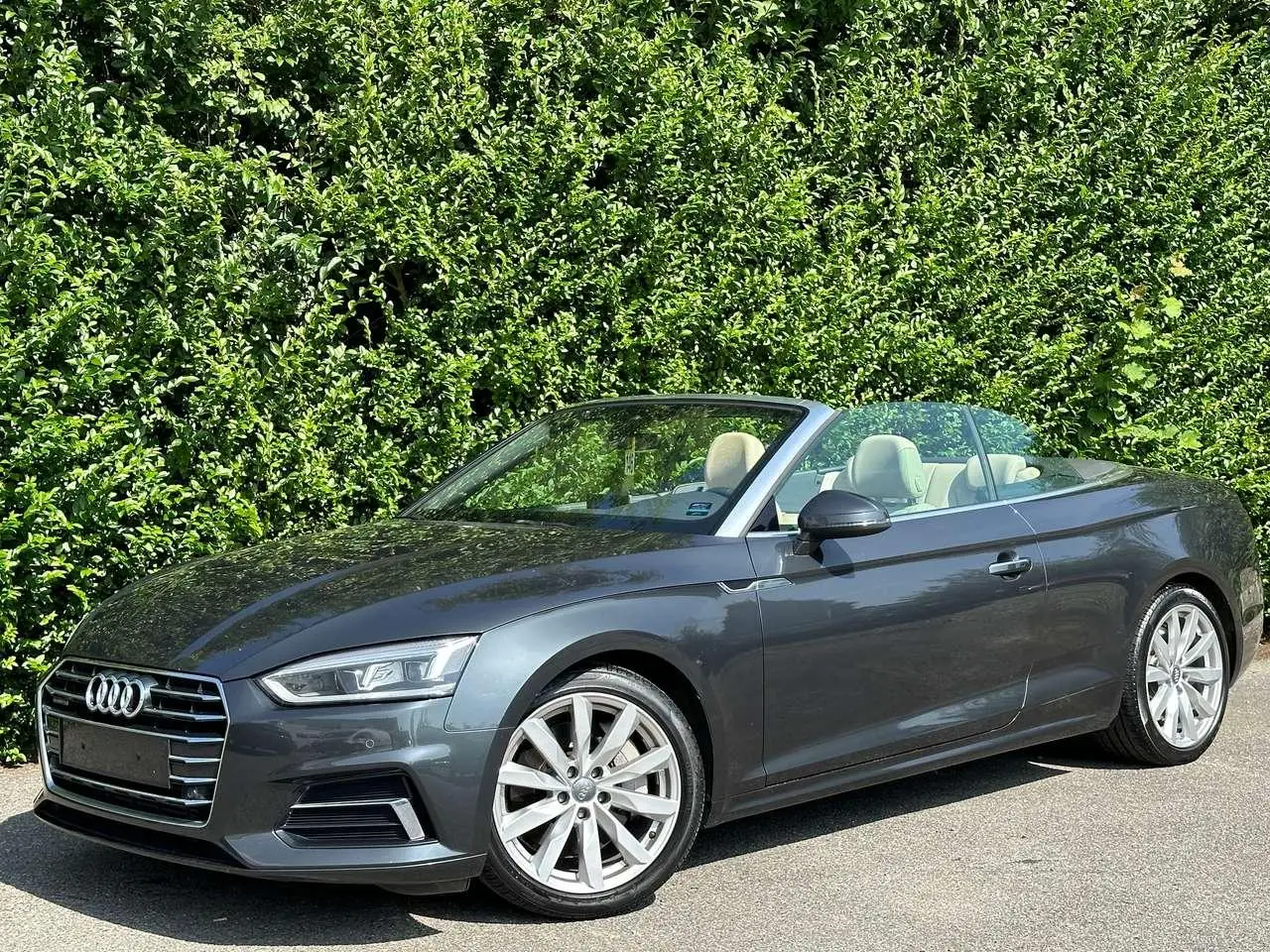 Photo 1 : Audi A5 2018 Essence