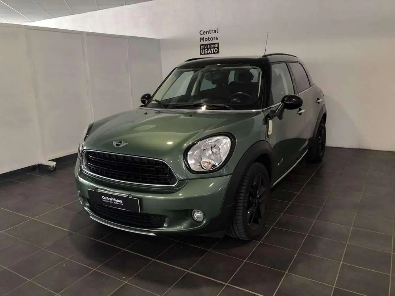 Photo 1 : Mini Cooper 2016 Diesel