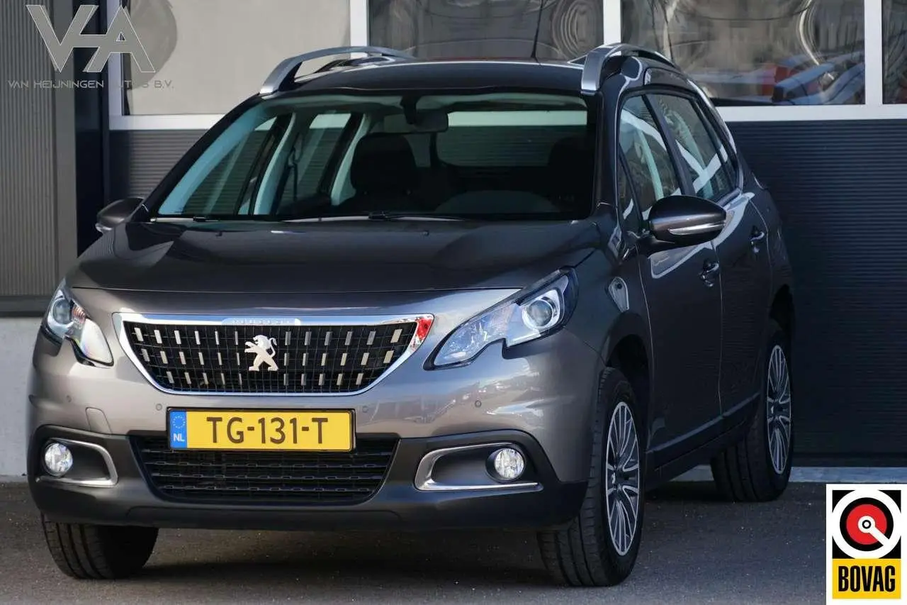 Photo 1 : Peugeot 2008 2018 Essence