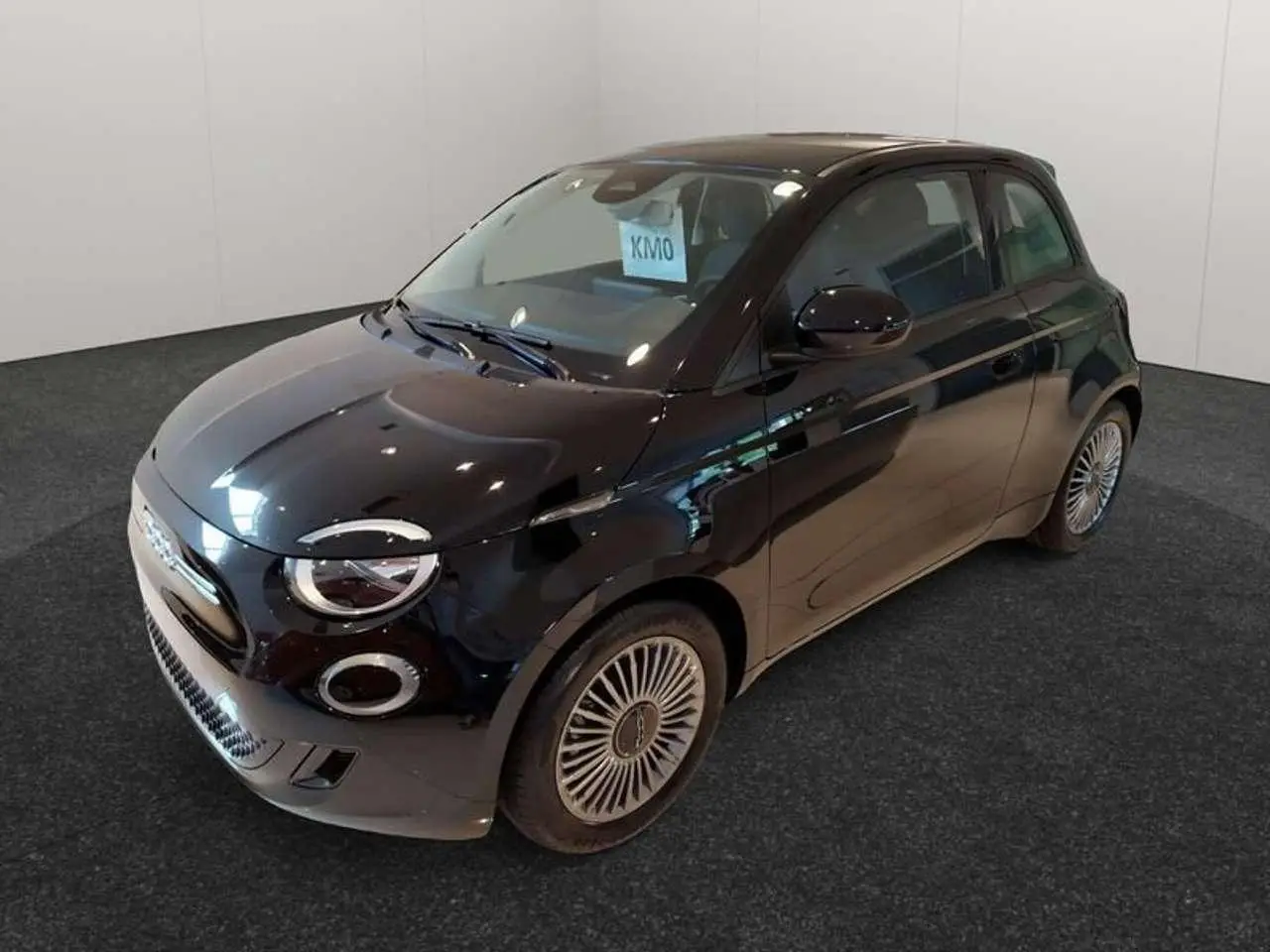 Photo 1 : Fiat 500 2023 Électrique