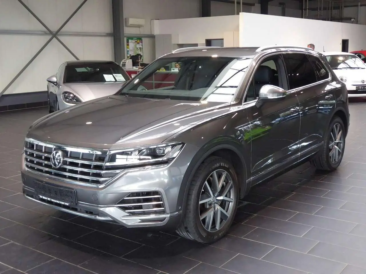 Photo 1 : Volkswagen Touareg 2020 Diesel